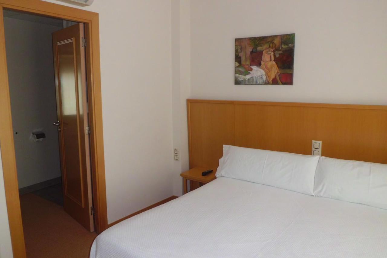 Hostal Palouet De Segarra Kültér fotó