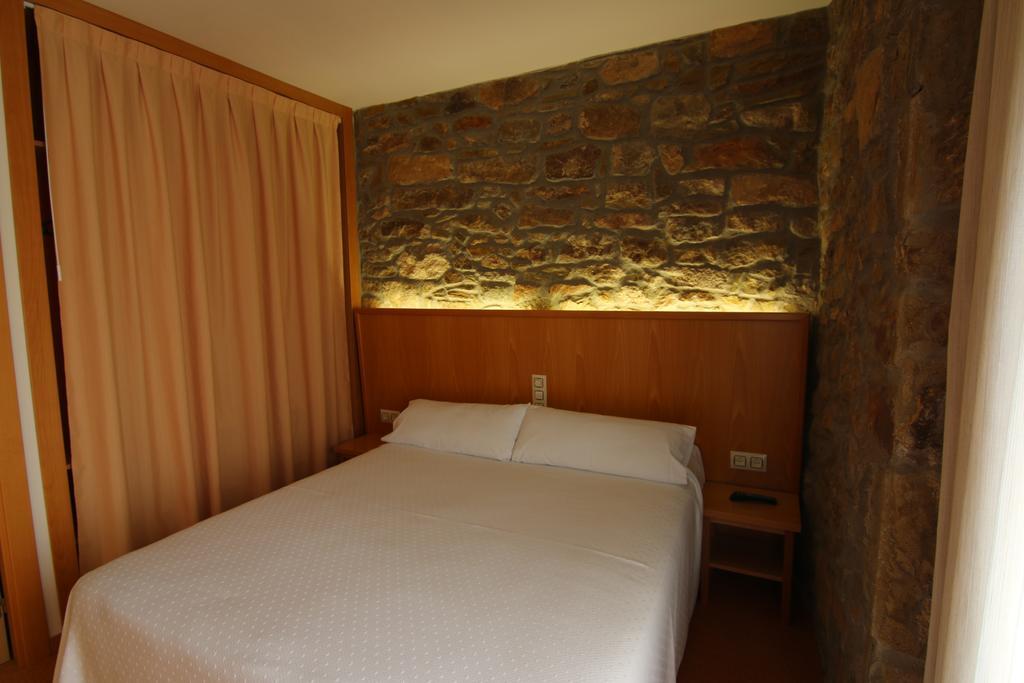 Hostal Palouet De Segarra Kültér fotó